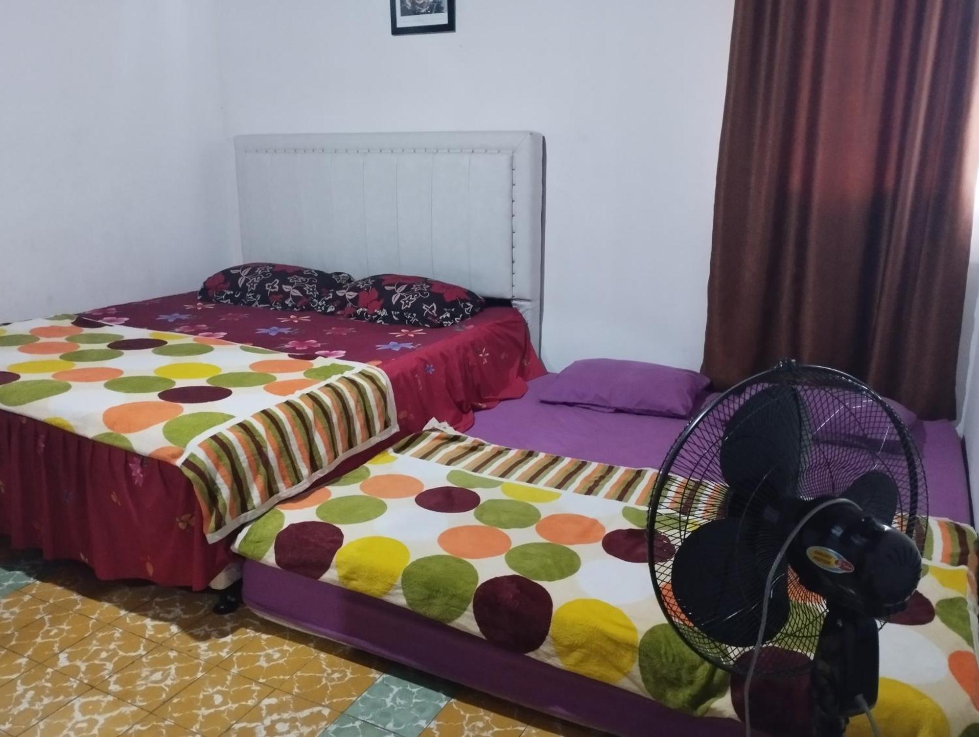 Mando Homestay III بوغيتّينغي المظهر الخارجي الصورة